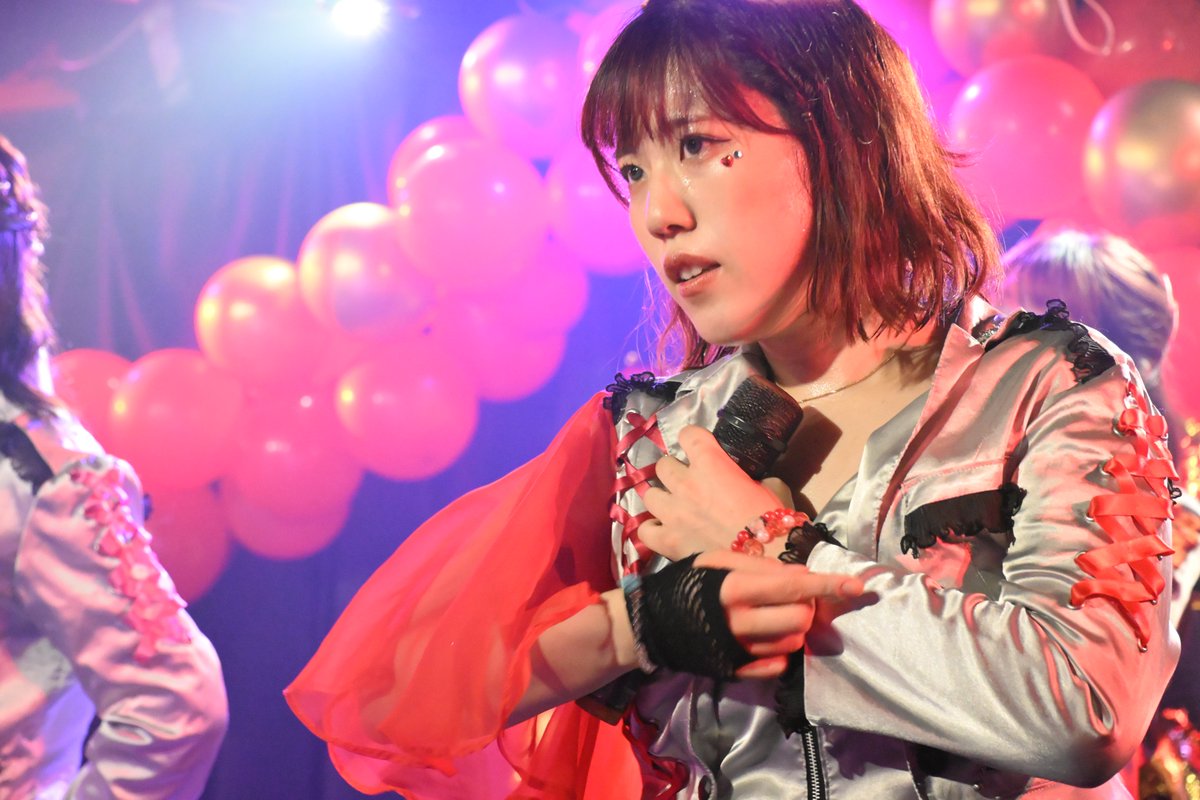 xxkeytyxx655321's tweet photo. #真凜生誕ライブ2026
candys じゅったん その1
前回野外で笑顔いっぱい撮らせてもらったので
今回は違う表情を・・・
とか思ったけど
笑顔こそ
この方の強味なんだと思えてしまってます
#じゅったん
#今日もじゅが最強
#札幌candys
#candys
#xenon https://t.co/H0Et67SB5J
