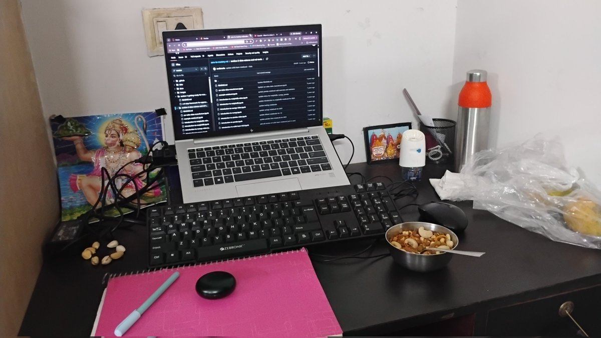 coderFish_Shrey's tweet photo. College setup almost complete https://t.co/WqZbH3Z1YY
