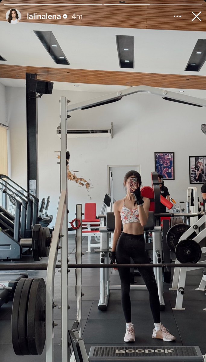 EB2527's tweet photo. hiding emibonnie in gym selcas to see if anyone notices https://t.co/351IqveAHn