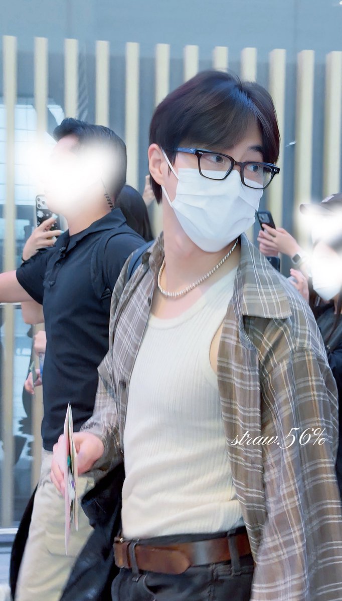 cm48080913's tweet photo. 260723 ICN🛫 출발

#김준면 #SUHO #EXO #엑소  #金俊勉 https://t.co/hxGMTFg2v0