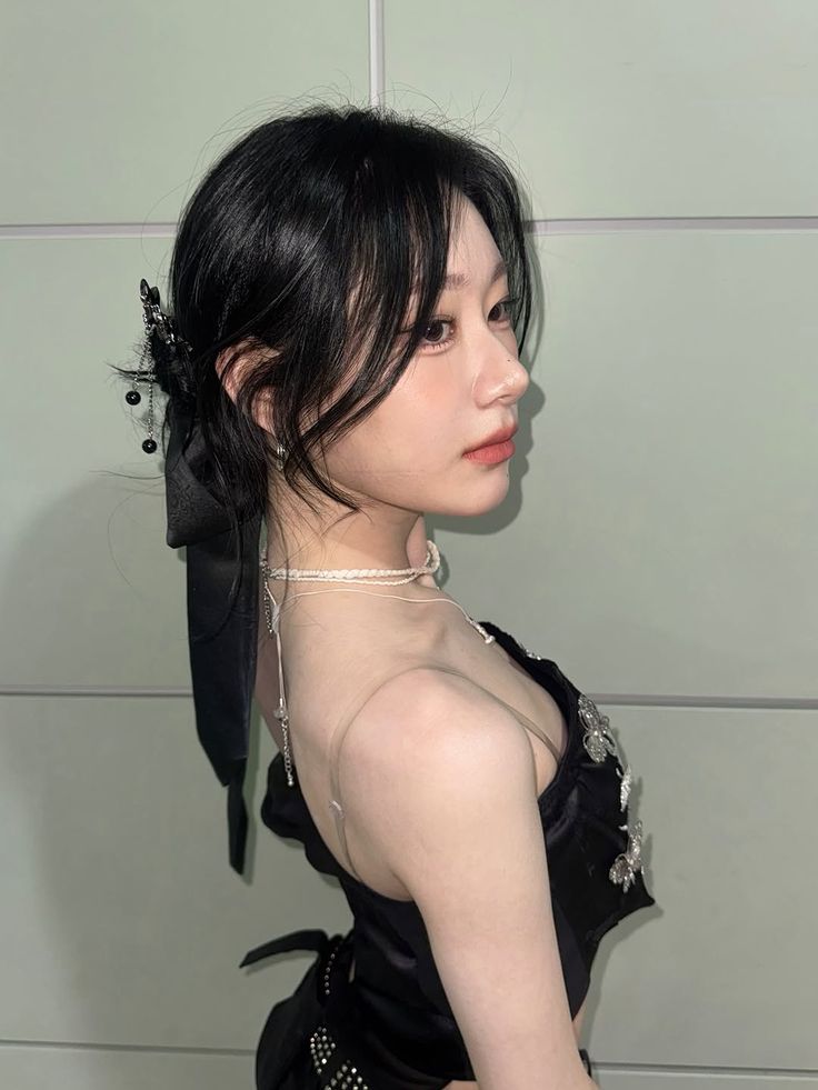 varchiviese's tweet photo. Nah ketiga CHAERYONG. Gue suka bgt sama idung dia? Mancung bnr? mana manis lagi duuuh, orang sinting sik yang ngehate visual dia pas awal debut dulu.. dia mantep bgt anjg sumppillll https://t.co/VIZpAV1tIs