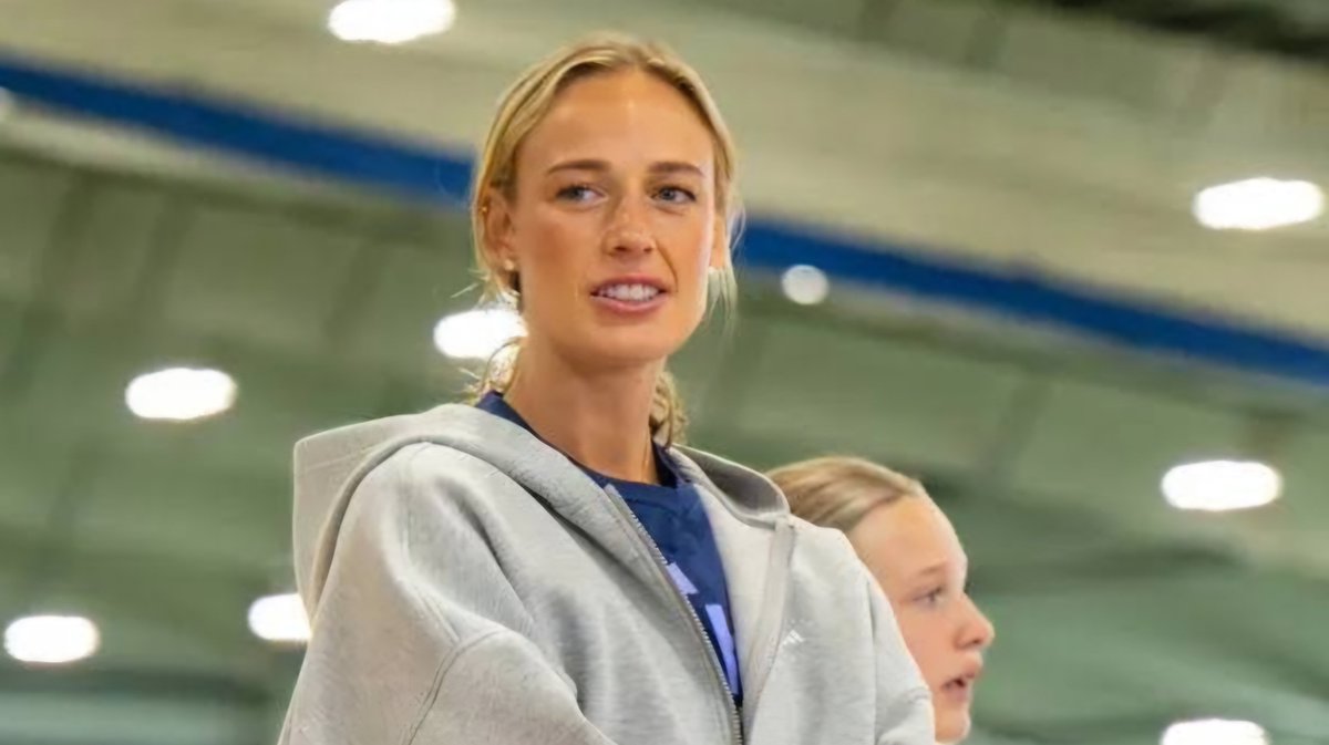 RealHickory's tweet photo. Sophie Cunningham is a role model for young girls and women! https://t.co/RLzWngkouu