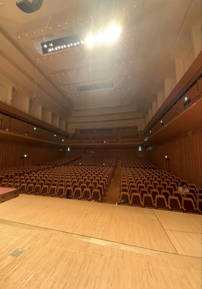 01mia24's tweet photo. 暑さにも負けずに
今月も駆け抜けてます！

出来杉上司に
『この仕事はまだ難易度高かったね』
とか言われながら成長中😤
（今年1番悔しかったw）

観劇は来週〜〜〜👻 https://t.co/VwsY1RMFny