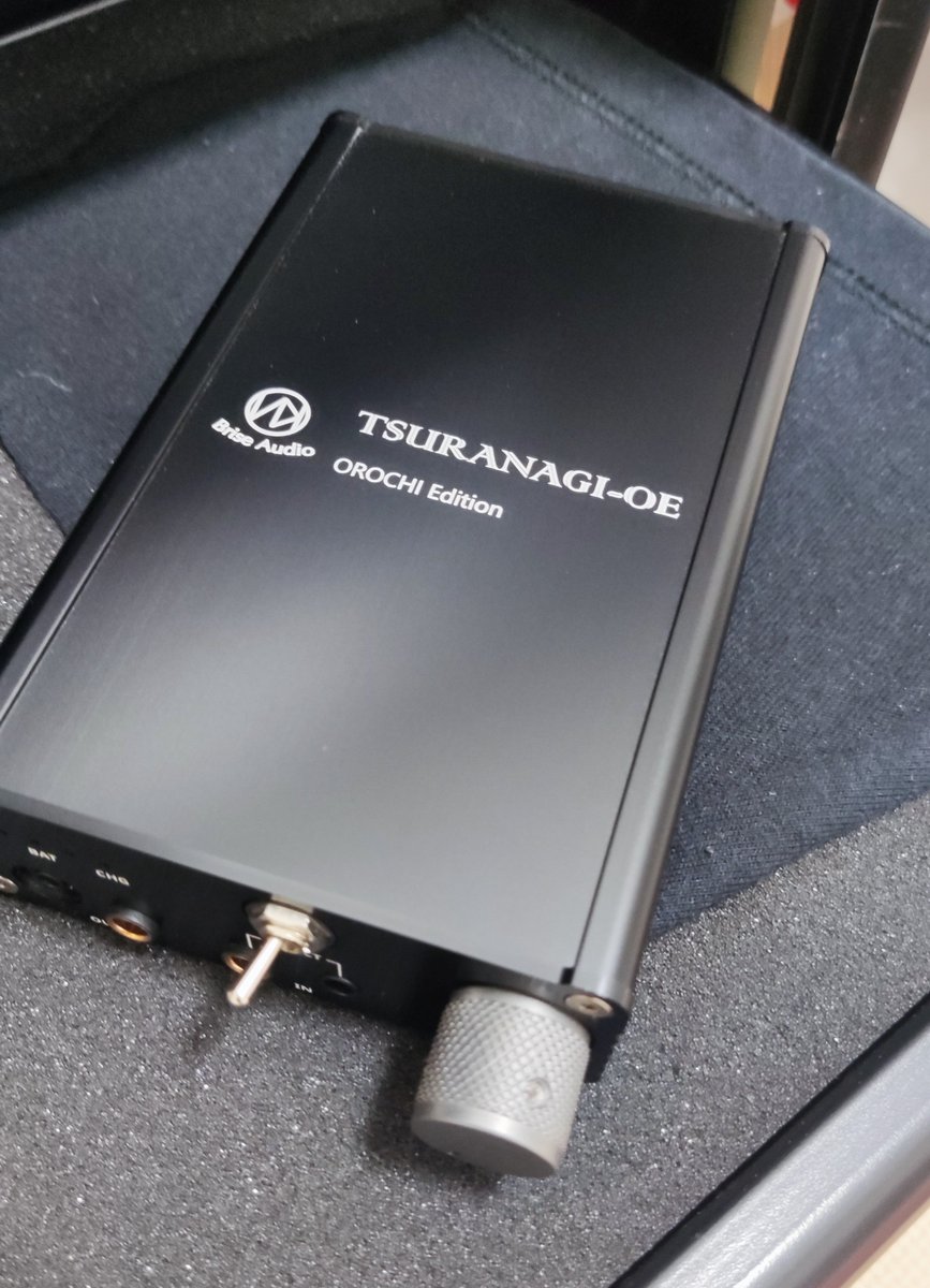 1C6X4peYYhTX6ts's tweet photo. 緩募
Brise audio
Tsuranagi orochi edition
美品
福袋のみ販売世界50台

外への持ち出し使用ありません
DMお待ちしております https://t.co/yflv744idK