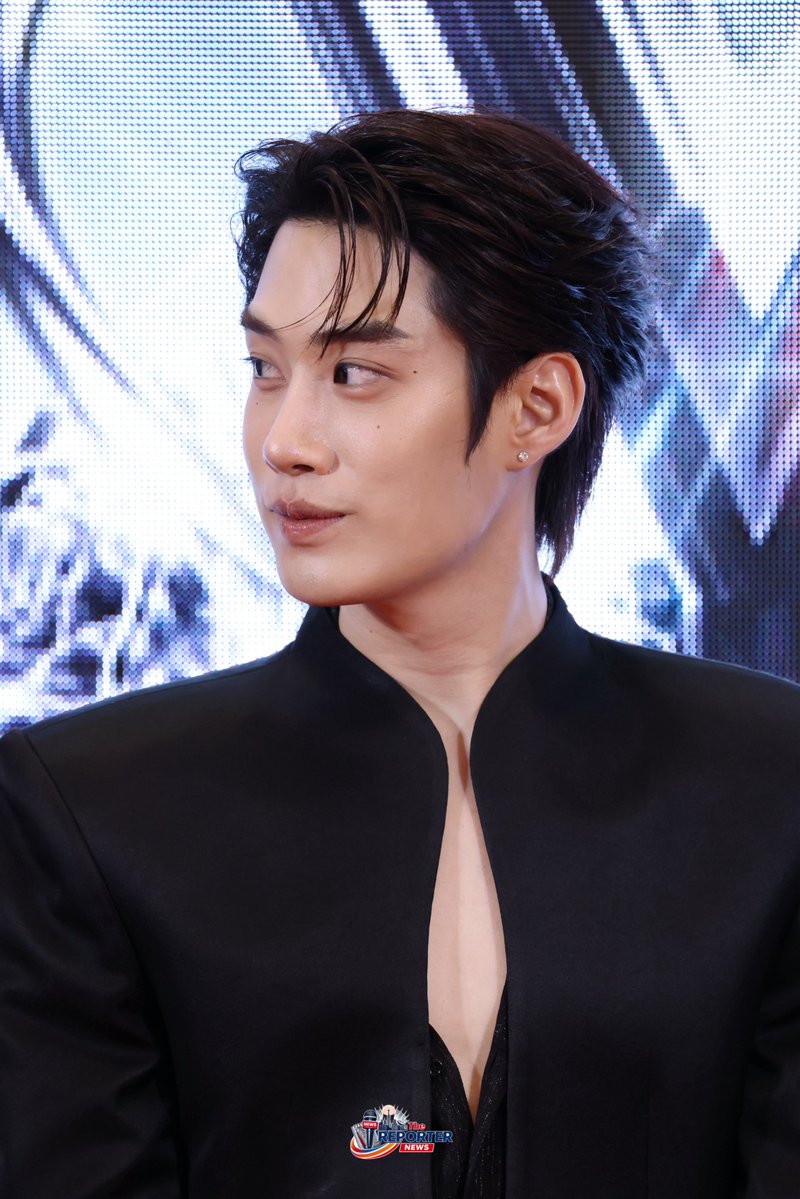 Reporter_ent's tweet photo. “เติ้ล - เฟิร์สวัน” ร่วมเดินพรมแดงในงาน “Thailand Y Content Awards 2025”

#TFOxYcontentAW25
#YcontentAwards2025xDMD 
#TleFirstone #เติ้ลเฟิร์สวัน 
#TLE_mtm #Firstone
#ThailandYContentAwards2025 #YAwards2025 https://t.co/JgKAbdjtNl