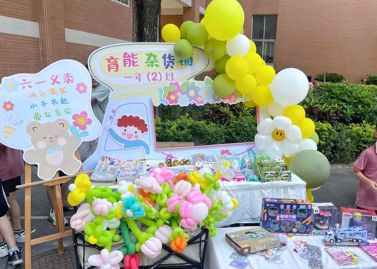df48sa6nc's tweet photo. Our campus Eco Club is hosting a zero-waste workshop this Sat at the Student Center! Learn to make reusable beeswax wraps u0026 swap old stationaries. Come join us to cut plastic waste together! https://t.co/xHgUVNhorM
