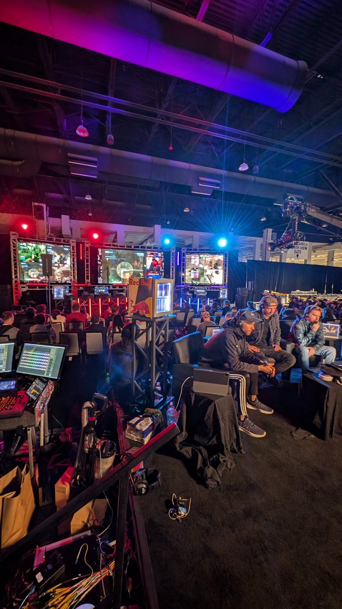 Gigante's tweet photo. @MLGPuckett They are awesome when they work, though. https://t.co/FiAp0GhgSi
