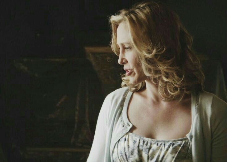 NormaBatesrole's tweet photo. Hola soy Norma Bates #sexrol #freerol ¿Vienes a mi Motel? https://t.co/LNsuPxs275