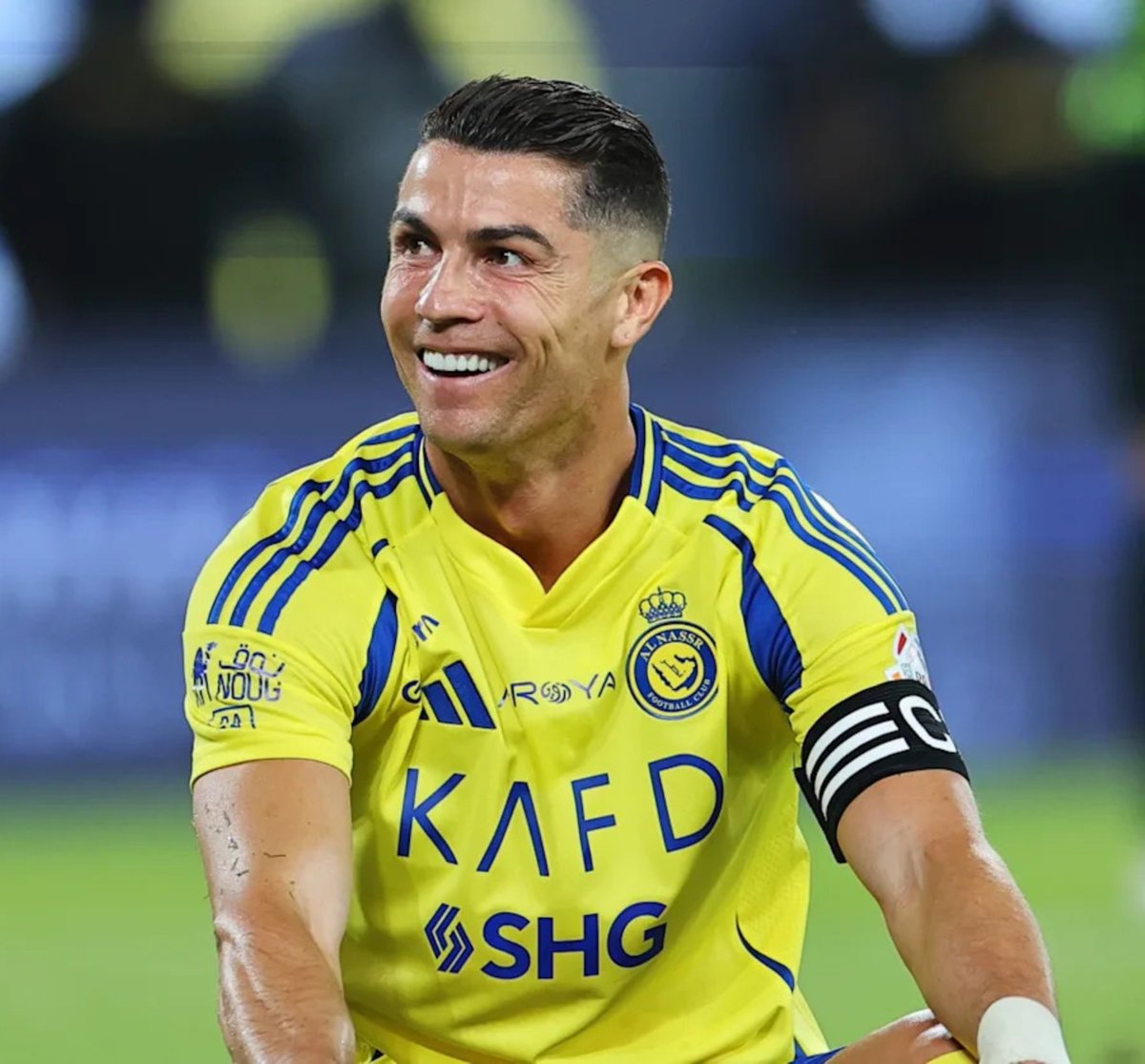 NoodleHairCR7's tweet photo. 24 Goals away from the Greatest achievement in football history 👏 https://t.co/4i8lZyQ2Ij