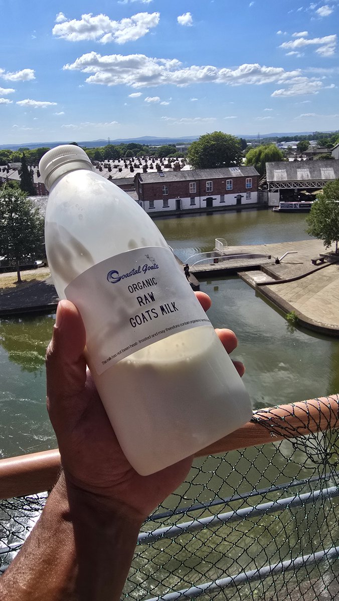 SamaHoole's tweet photo. Cigarettes: legal, taxed, on the counter.

Vodka: legal, taxed, on the shelf behind it.

An aisle engineered so you cannot put it down: legal, and usually on offer.

Raw milk, from a cow three miles down the lane. Complete protein, A, D, E and K2 riding in the cream, B12, iodine, enzymes intact. FSA registration, farm-gate sale only, a warning printed on the bottle, banned outright in Scotland since 1983.

Sleep well. Somebody is watching the dangerous one.