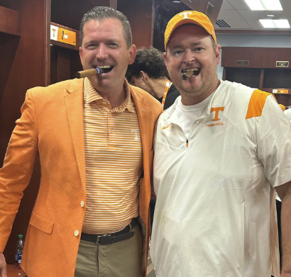 joeypetersen8's tweet photo. Adidas is paying Tennessee $20 MM/YR. Nike paid Tennessee $5 MM/YR. 

Paying DGG $2 MM/YR under this new Adidas deal is like paying a recruit $500k last year. 

Get your money up. https://t.co/YvazWcInQr