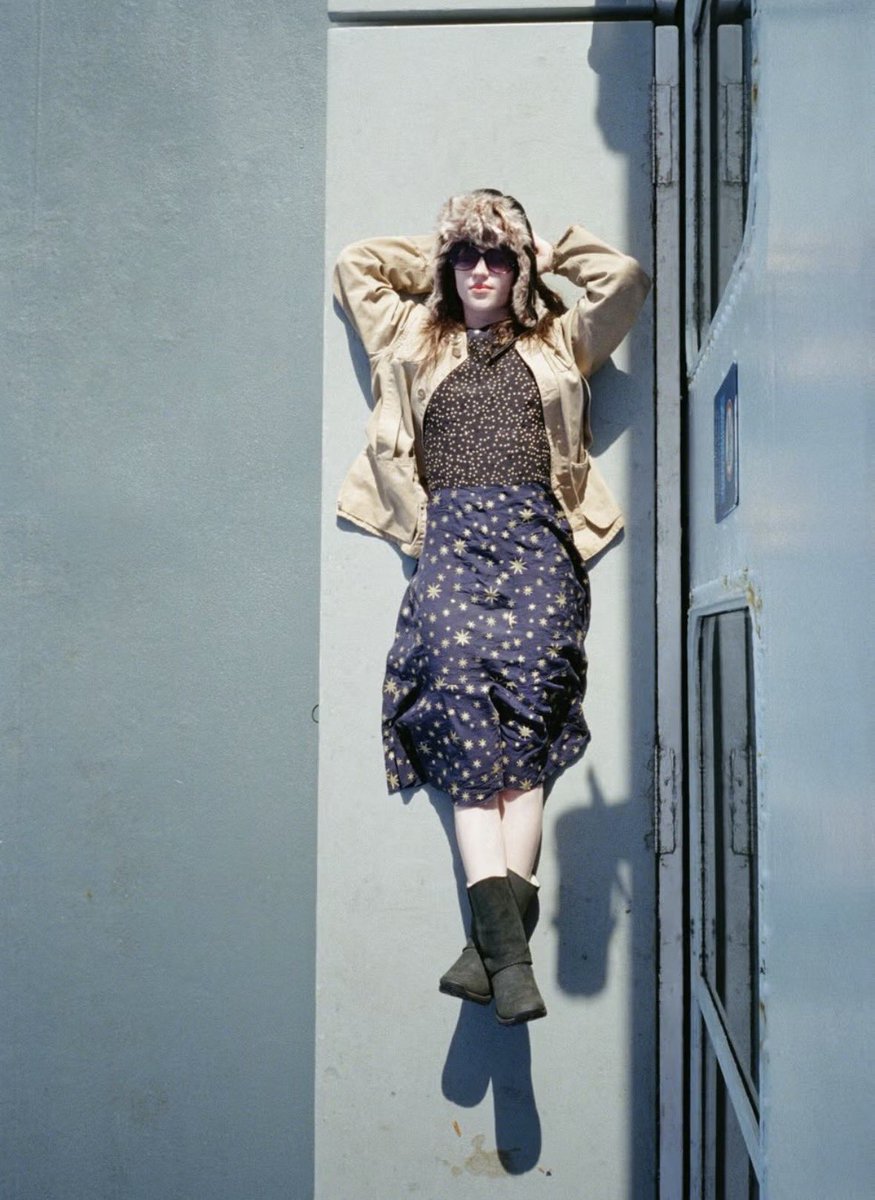 dailysoapy's tweet photo. Sophie Thatcher for Harper’s Bazaar, photography by Zachary Chick. 🖤 https://t.co/4WZD7YSey4