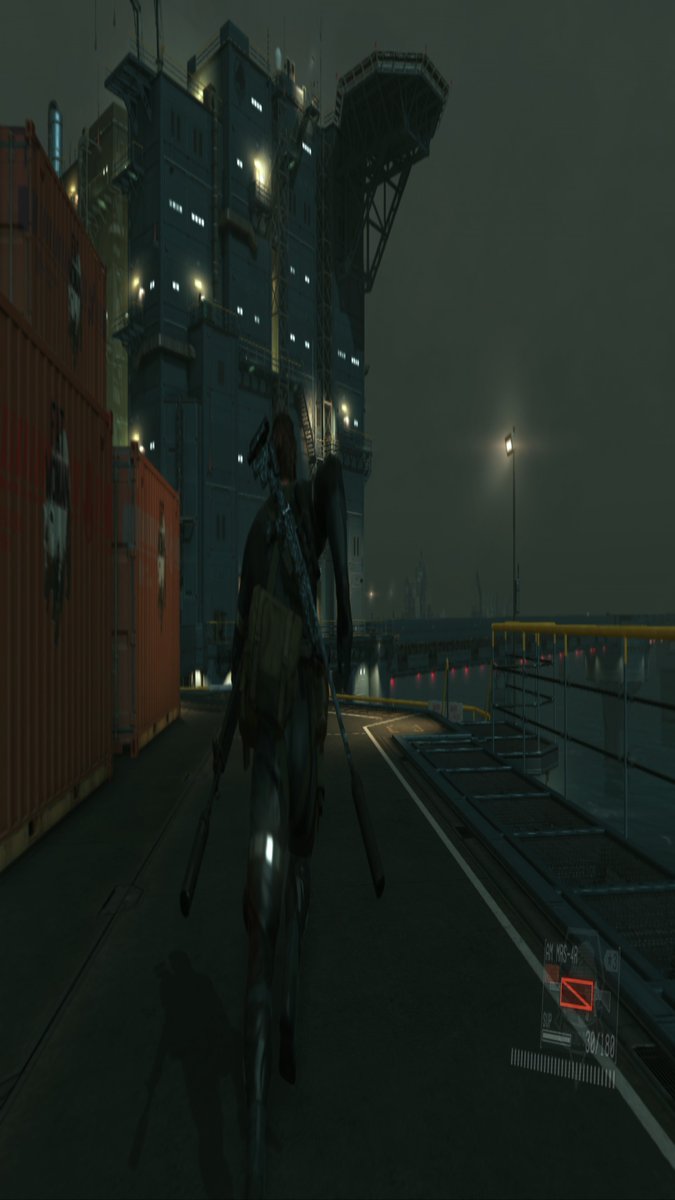 HoldingTwoPens's tweet photo. Steam insists on launching MGSV on my vertical monitor https://t.co/judj0P8Dlc