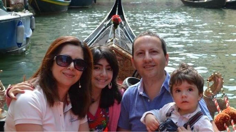 KristinHelene's tweet photo. Years have passed, yet Ahmadreza Djalali is still unjustly imprisoned.

Time should never normalize injustice.
We must continue to raise our voices until he is reunited with his family and free.
#BringDjalaliHome
@SwedishPM @SweMFA @MariaStenergard @EP_President https://t.co/7GJ04rt07G