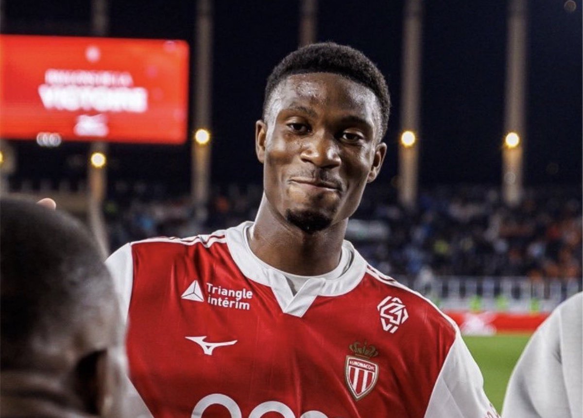 FabrizioRomano's tweet photo. 🚨⚫️⚪️ Aladji Bamba has just signed his contract as new Newcastle player from AS Monaco. 🔐 https://t.co/eUw9GjsGNc