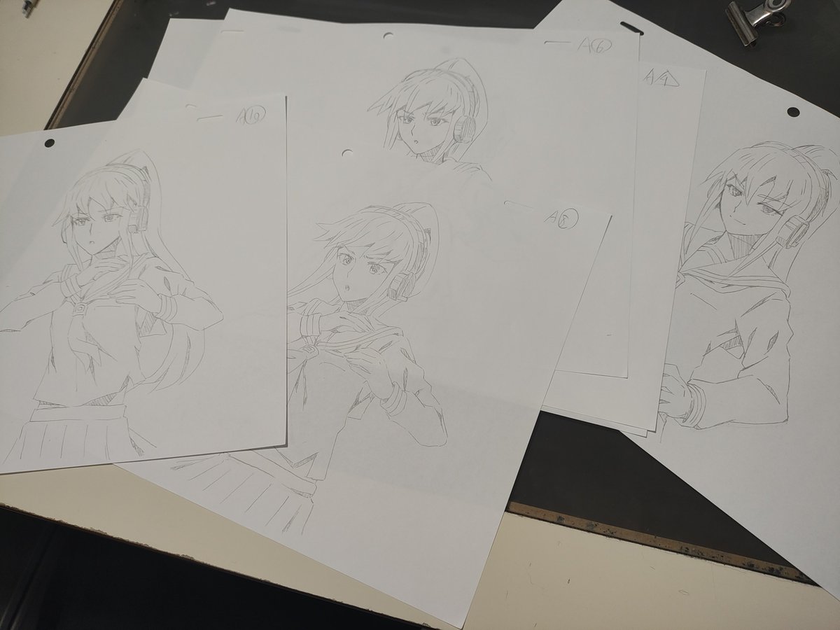 JIGO03350079's tweet photo. 猛暑が続き、暑さを凌ぐ昨今です🥵

前回の動画が無事終わり、次カットの動画作業
です。
まだ原画トレス中ですが、引き続き頑張って描いていきます!💪 https://t.co/AbMwImFjeo