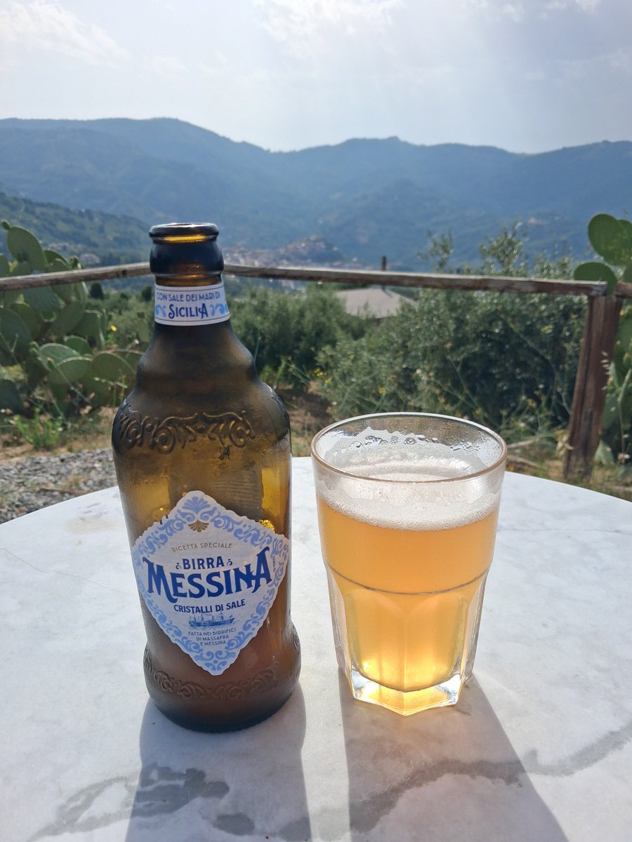 smith121165's tweet photo. @PintsBeauty @RealHawkstone 500ml bottle of Birra Messina, in San Piero Patti in the mountains of Northrn Sicily. Lovely pint. https://t.co/j66cqTdQzU