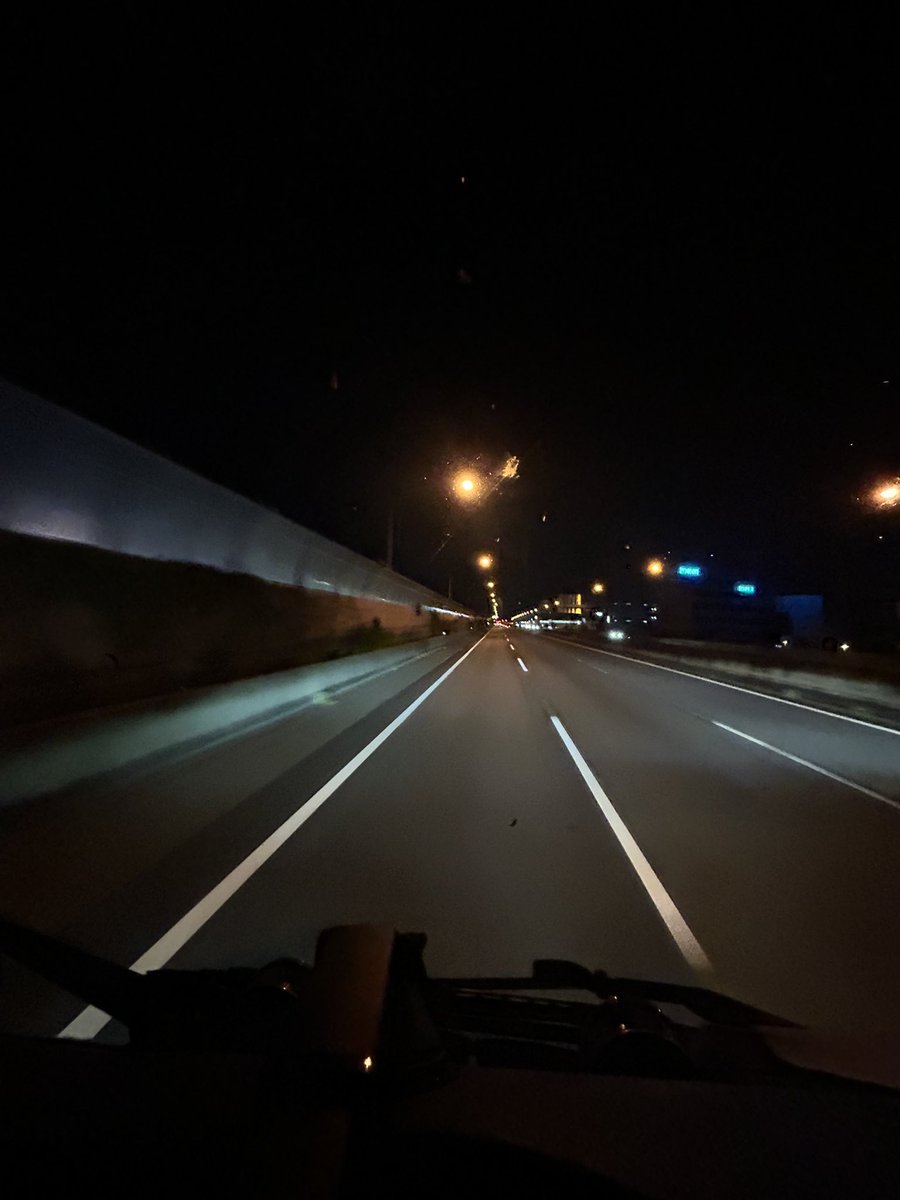 2780_AH2's tweet photo. あと70km
808kmのうち738km来た https://t.co/eYnz9ZFpfn