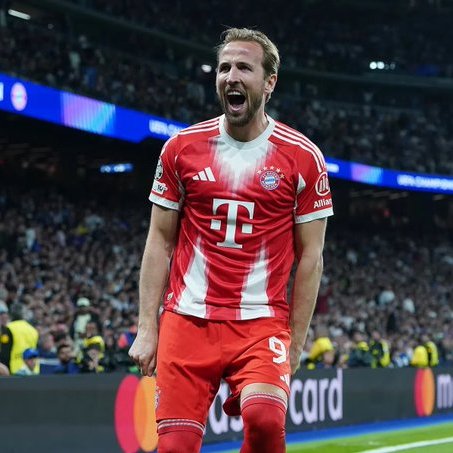 KalshiFC's tweet photo. BREAKING: Harry Kane is now favorite to win the Ballon d'Or this year!

44% - Harry Kane
27% - Lamine Yamal 
12% - Kylian Mbappe
11% - Rodri https://t.co/8GnPH5IcTk