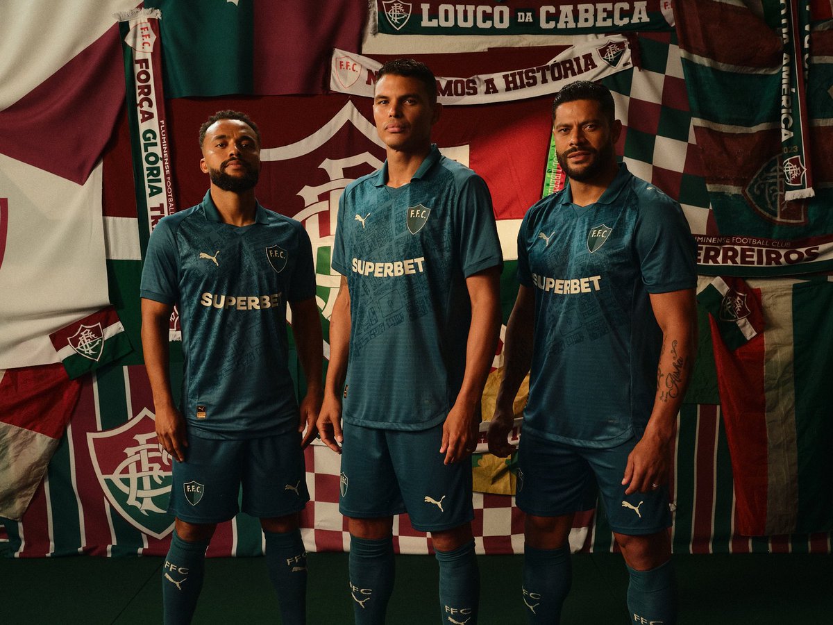 Victorg_Lessa's tweet photo. Fluminense e PUMA apresentam nova terceira camisa pra temporada. 

📸 PUMA https://t.co/nLkf719jtY