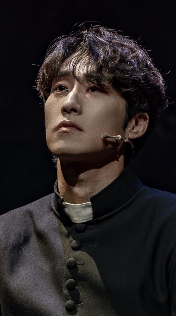 friedshrimp_sz's tweet photo. 눈물고인거바 https://t.co/QRDK13LXrF