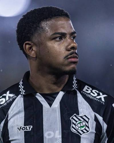 doidofigueira's tweet photo. Transferencias no Figueirense

Léo Maia e Jean Mangabeira estão provavelmente de saida do clube, foram vendidos

Se for verdade provavel não vão jogar contra o santa cruz.

Oficial, o figueira vai virar o jec. https://t.co/BlD8LHCRw1