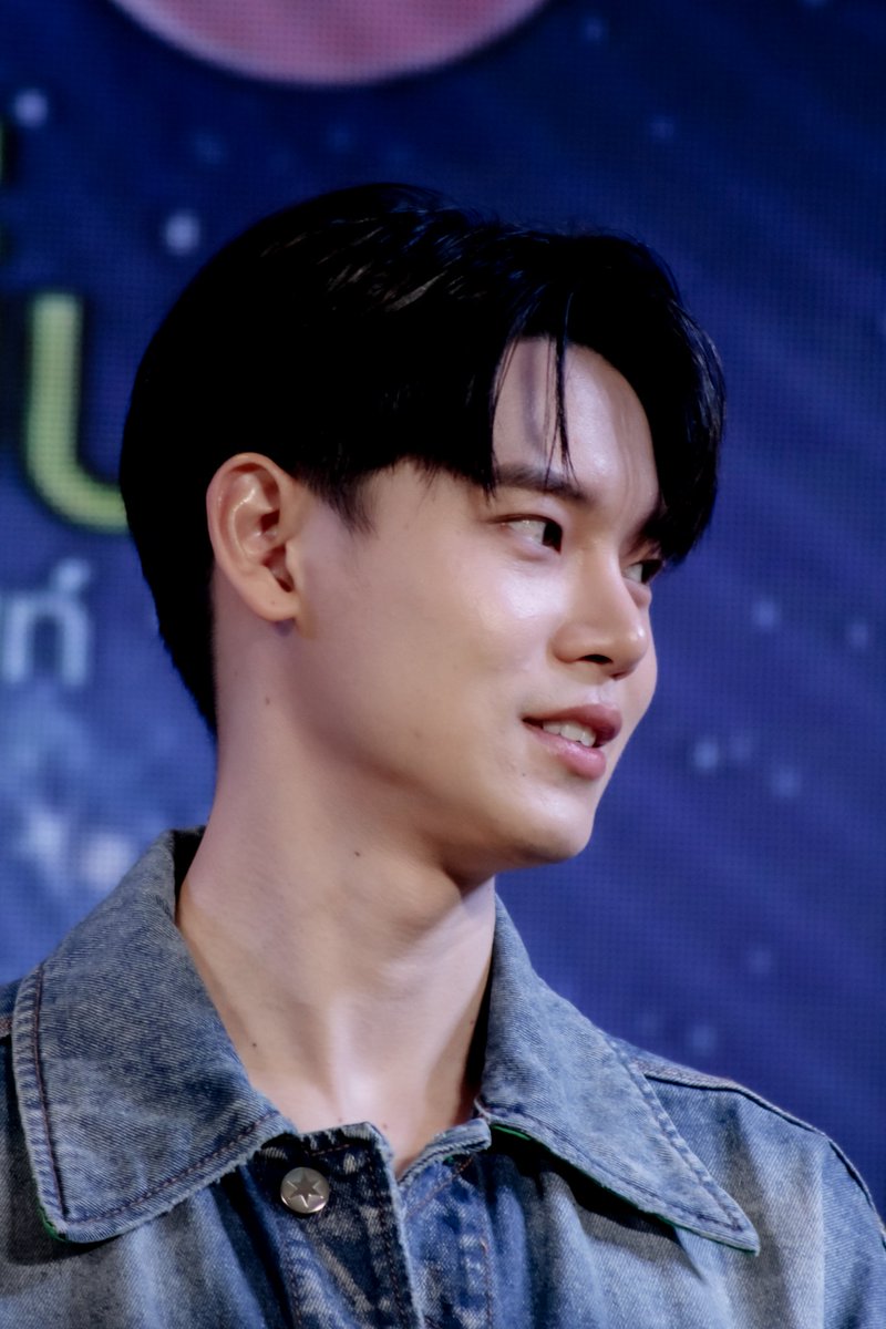 7Munee's tweet photo. สุดหล่อ 🤗

AUMAUM MARGET X YINWAR
#ตลาดอั้มอั้มxหยิ่นวอร์
#yinwar #yinyin_anw @yinyin_anw https://t.co/Z3t9bx57B1