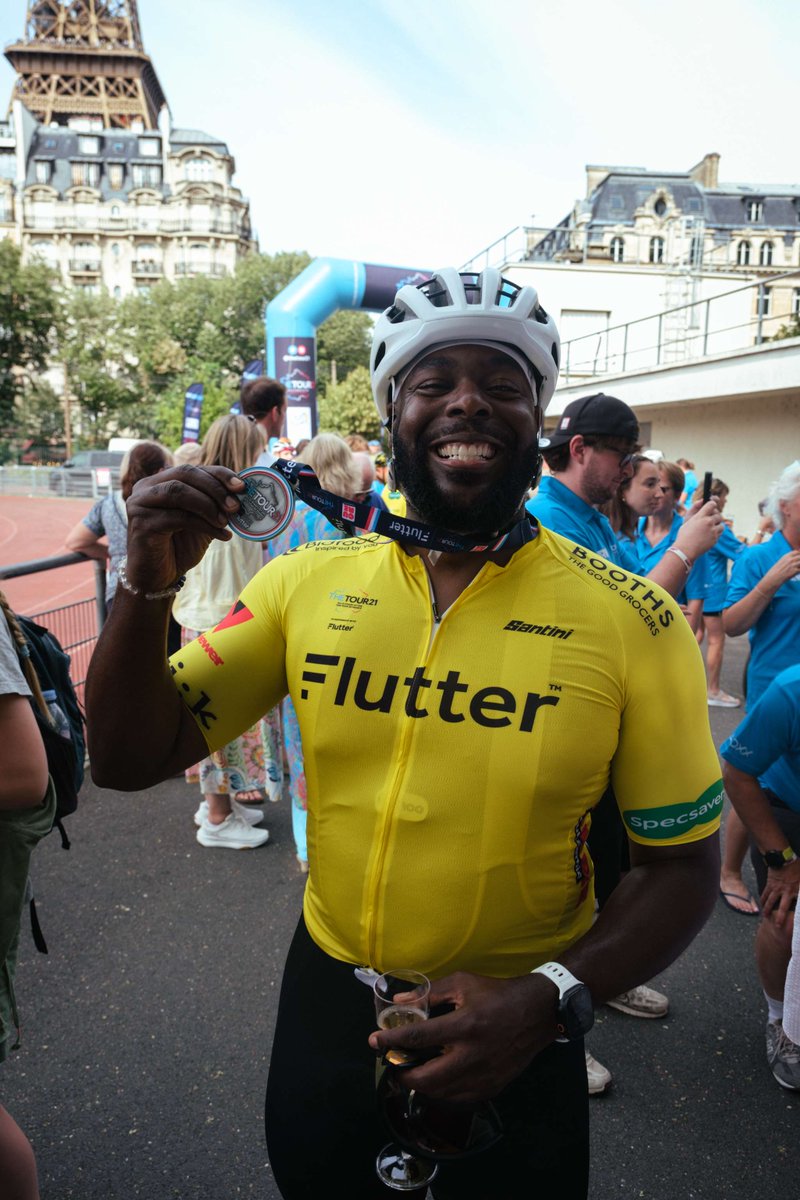 TheTour21's tweet photo. Makesi Duncan 🇺🇸
🏅The Taste of the Tour 21 in Partnership with Flutter Entertainment Finisher

Makesi took on the ToTT, ticking off a bucket-list adventure by riding the final four stages of the Tour de France—just one week before the pros! https://t.co/ggwp1J4gR8