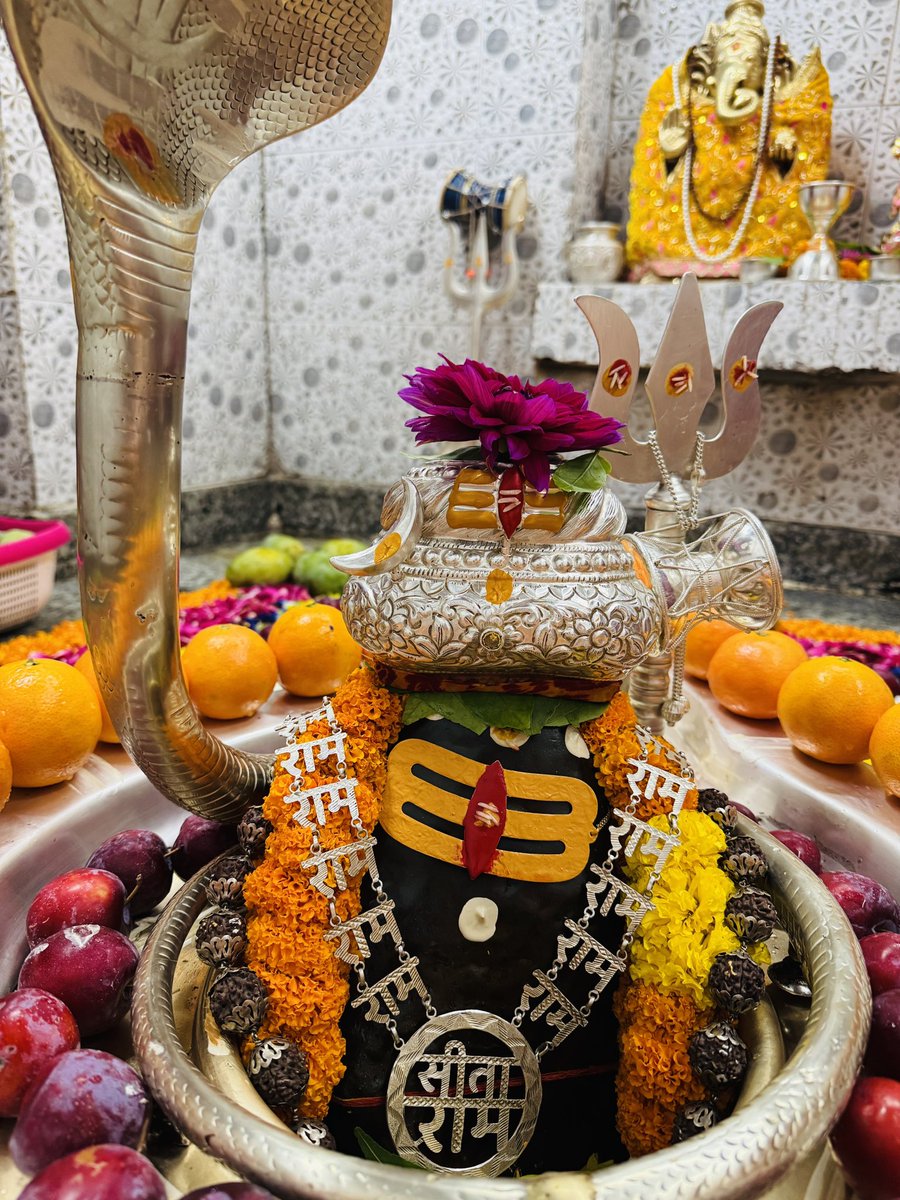 neelkanthtemple's tweet photo. शुभ रात्रि श्री नीलकंठ महादेव जी

📍 श्री नीलकंठ महादेव मंदिर उत्तराखंड https://t.co/m3vN5FEz9i