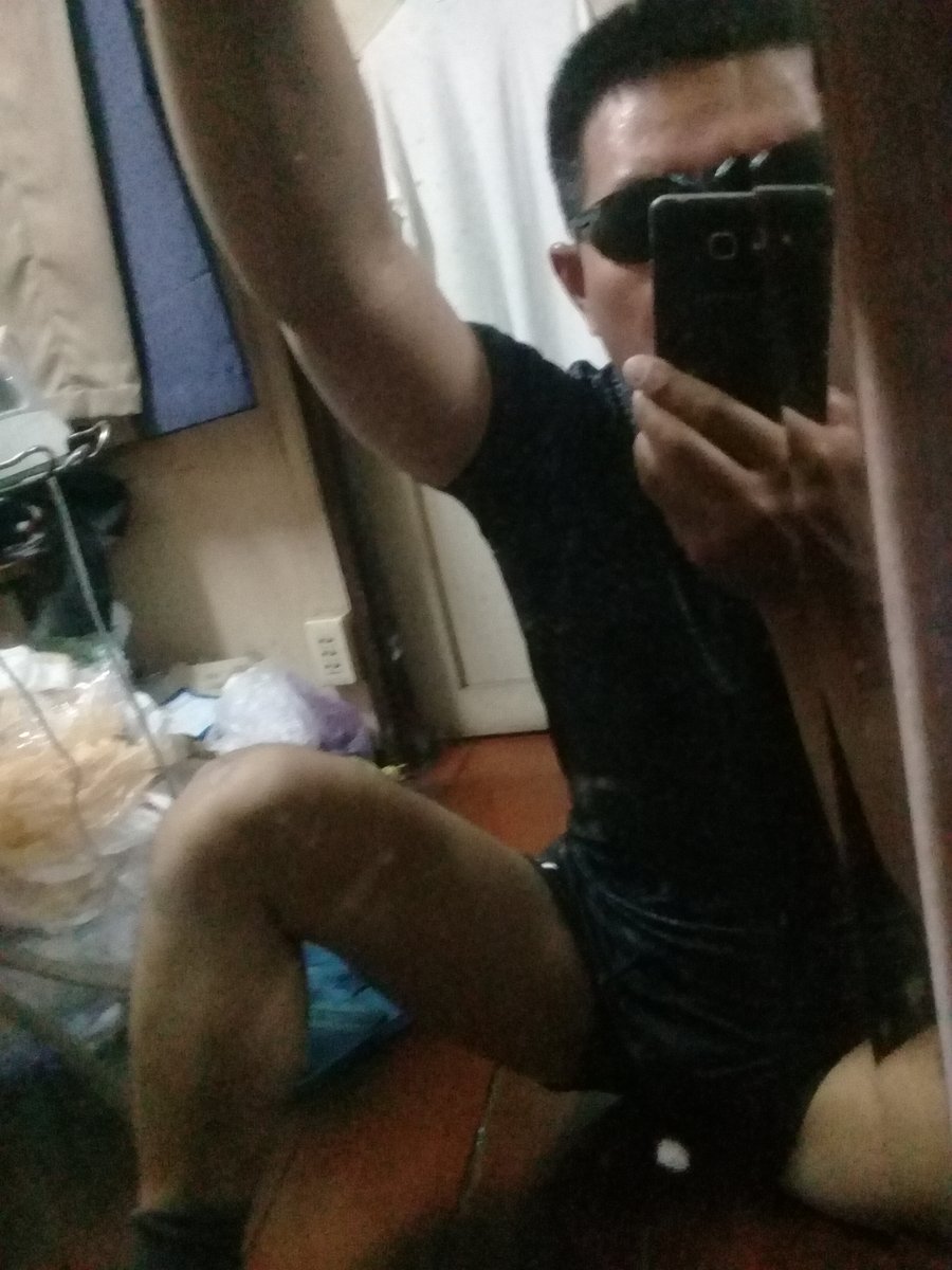 exman29's tweet photo. กางเกงในรัดๆ รัดไข่ รัดควย...เงี่ยนไข่ เงี่ยนน้ำควย (พฤหัสบดี 23/07/69) (2) https://t.co/FzdaRnfBvk