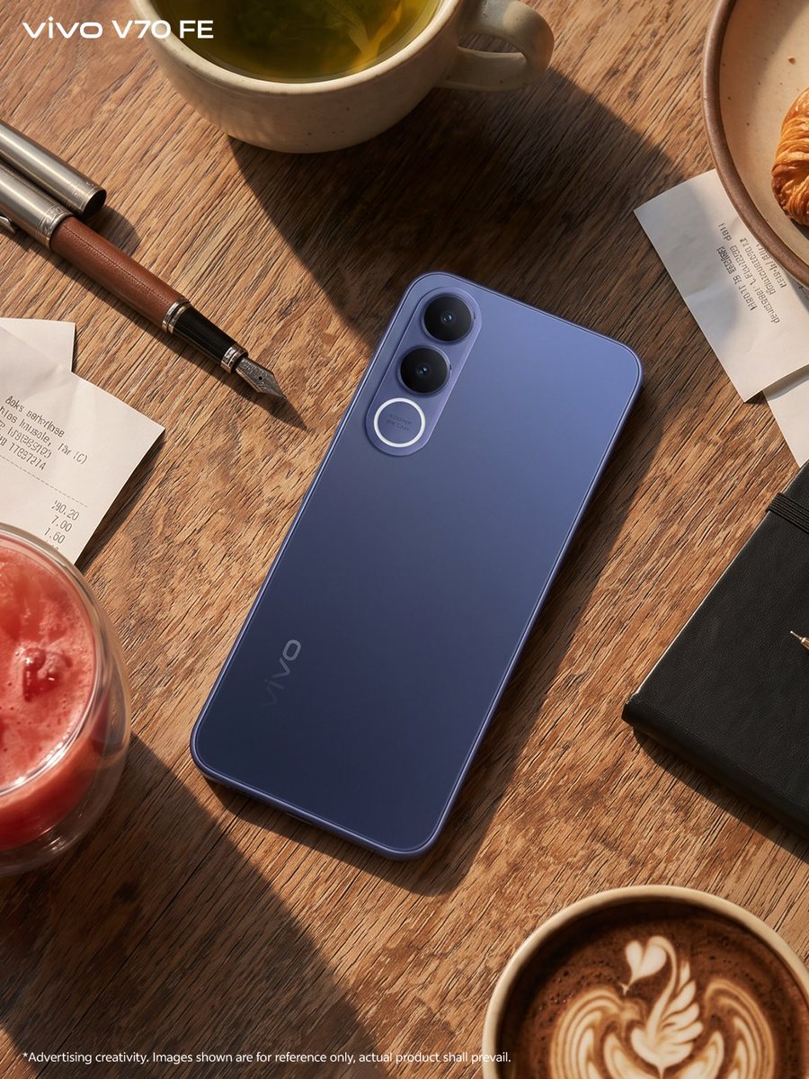 Vivo_India's tweet photo. From the glow of Northern Lights Purple to the cool of Monsoon Blue, pick your mood, then try to look away.

Buy now!

#vivoV70FE #PortraitSoPro #SlayEveryDetail https://t.co/DLptf6hBgv