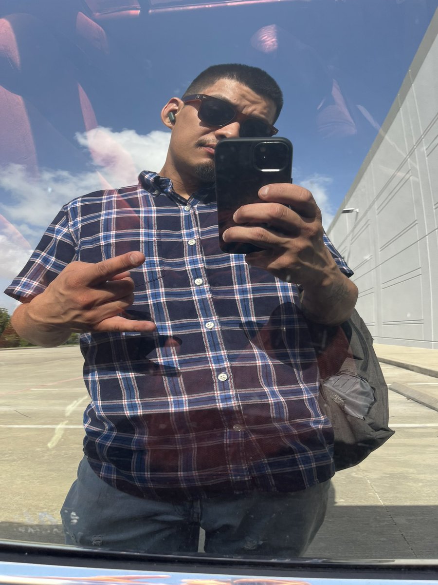 prosabby's tweet photo. 🤘 #Htx #HTX https://t.co/zyJ9zCeL4a