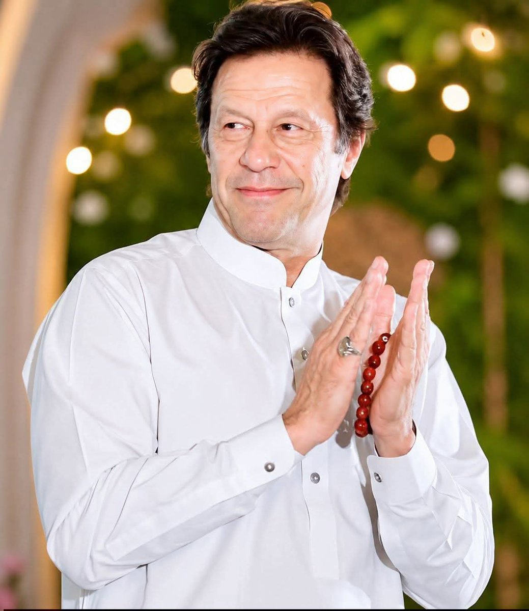 Monashezadi's tweet photo. پاکستان کی ترقی اس وقت ممکن ہے جب انصاف، قانون کی بالادستی اور عوام کے جمہوری حقوق کا احترام یقینی بنایا جائے۔
#LetTheWorldSeeImranKhan https://t.co/5xnrCW3LvW