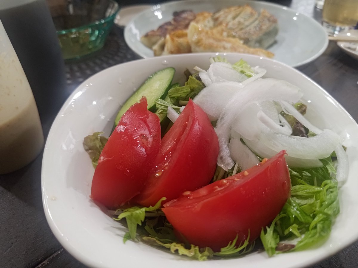 Scarlet_Lloyd's tweet photo. 立石で八百屋が居酒屋やってて、超バナナジュースっていうドリンクがあったんだけど凄かったわ。
あと自家製のパンナコッタがクソうめーぜ https://t.co/2XMxeDtm3V