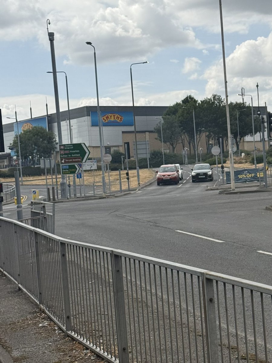 SimonJenkinso10's tweet photo. Had the absolute delight of working in Mansfield this week…

Good grief, it was like walking through the set of Michael Jackson’s Thriller video… https://t.co/oQuy2rPMZg