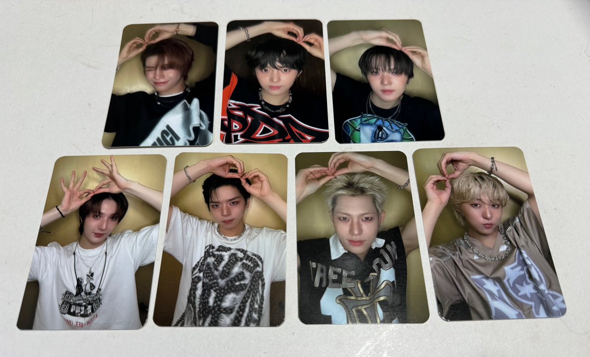 DMorKKT's tweet photo. 누에라 3집 pop it like 
미공포 포카 양도 합니다

7장 1set -> 1.5

판 린 0.5
기현 현준 준표 유섭 미라쿠 0.3

https://t.co/gE8cC9utc2

NouerA poca sell https://t.co/m98RemLZRD