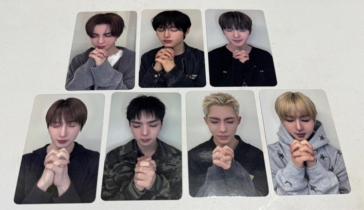 DMorKKT's tweet photo. 누에라 3집 pop it like 
미공포 포카 양도 합니다

7장 1set -> 1.5

판 린 0.5
기현 현준 준표 유섭 미라쿠 0.3

https://t.co/gE8cC9utc2

NouerA poca sell https://t.co/m98RemLZRD