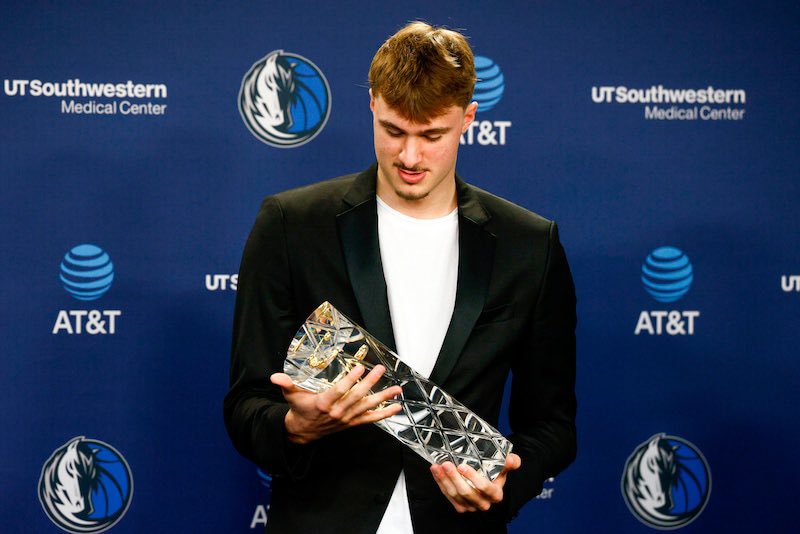 MavsFilmRoom's tweet photo. Fact I didn’t know until this morning: 

Cooper Flagg was the first basketball player ever to win Gatorade Player of the Year, Naismith Player of the Year, and NBA Rookie of the Year all in a 3 year span https://t.co/XhoQHtgUcB