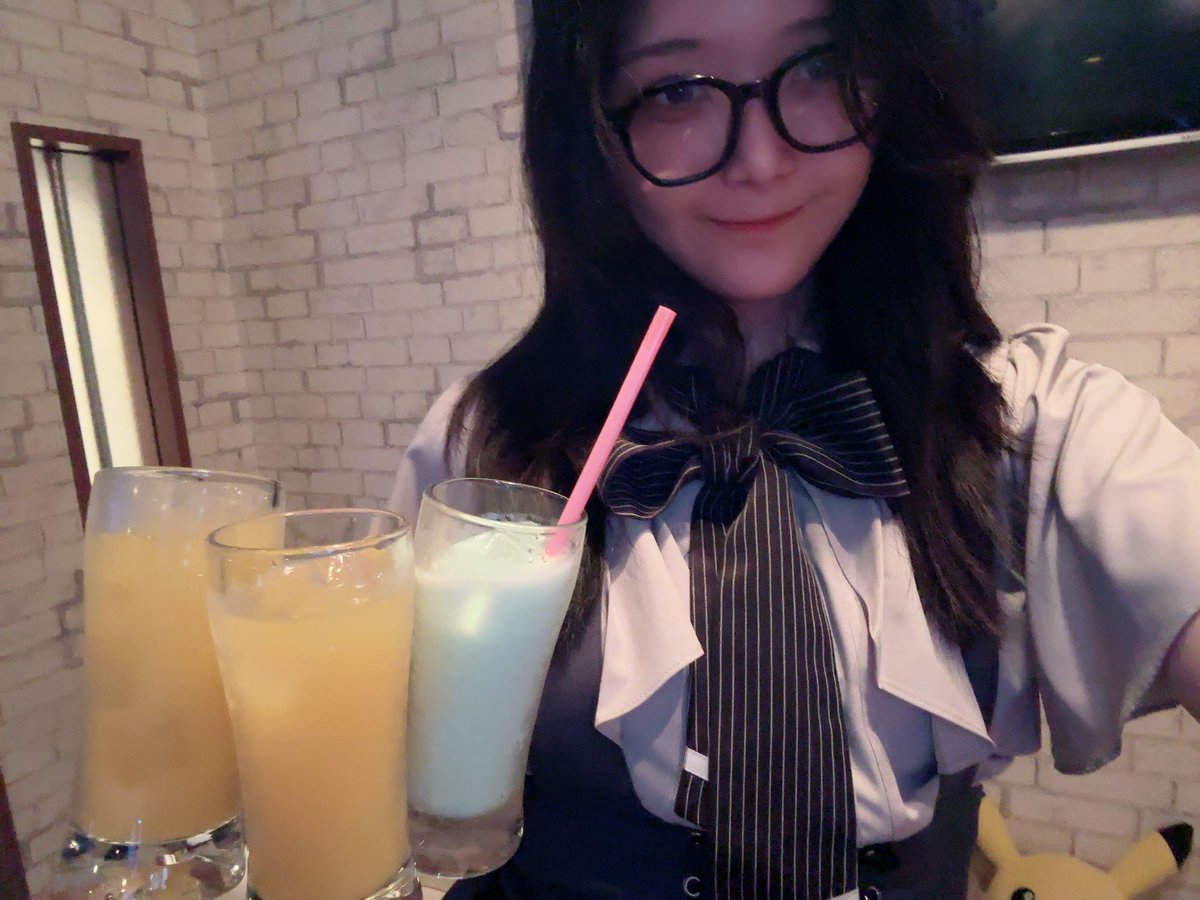 maaaro39's tweet photo. 今日は初遠隔でドリンク3杯頂きました🥤𓈒𓂂𓏸
美味しかったです！ご馳走様(,,>ω<,,)💕 https://t.co/2wLiLbMqgj