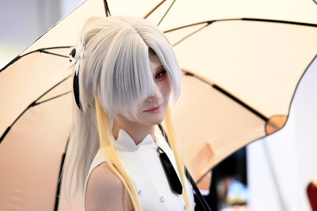 pixiu152's tweet photo. 我的头饰因为我的头太大了导致根本��不到头边上😭😭😭
p1coser:me
p2coser:me and 大尼特
p3coser:me and 雨见怜
p4coser:meand栞栞干干木
#ヰ世界情緒
#神椿変身部
#ヰ世界情緒美術部
#広州神椿ONLY https://t.co/UKOzR7Gabj