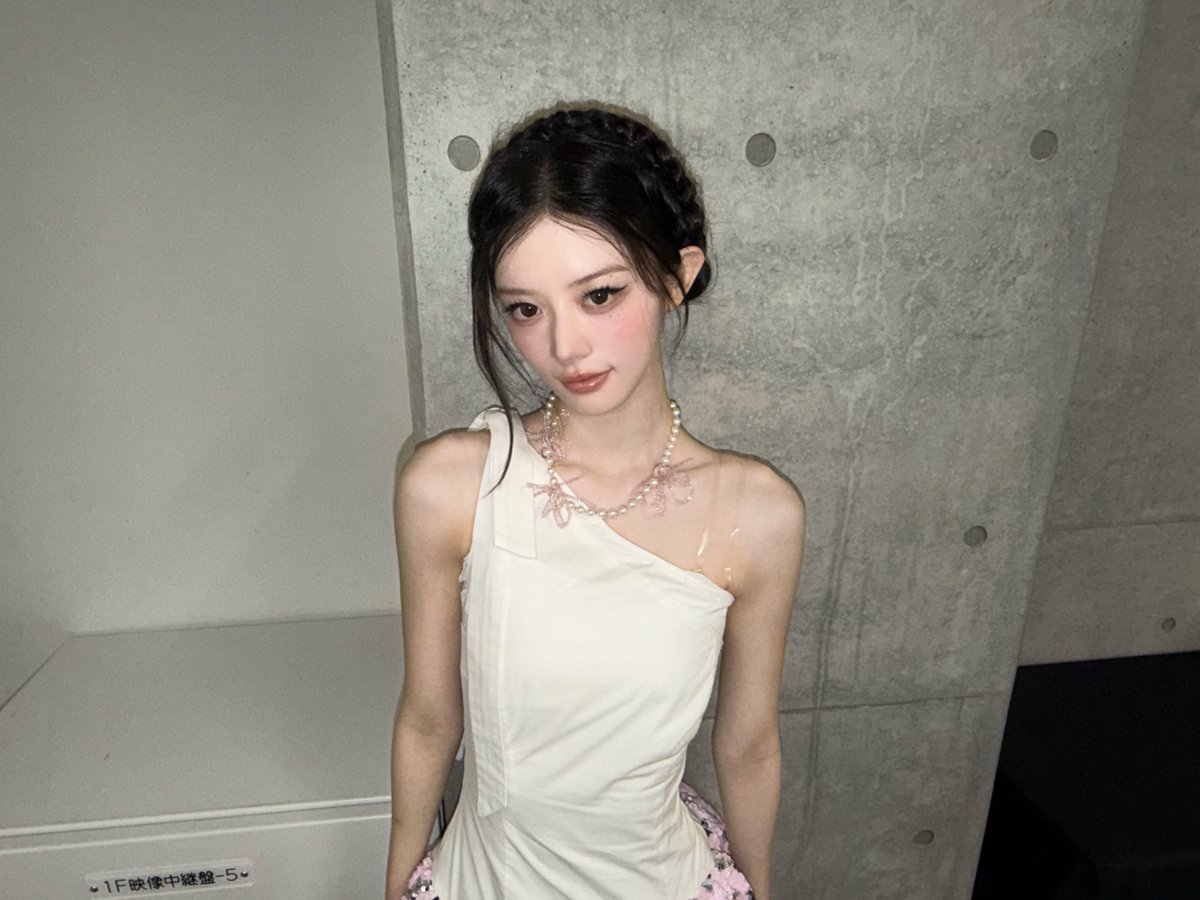 minjuspic's tweet photo. she’s so gorgeous https://t.co/EpCoFPoXBp