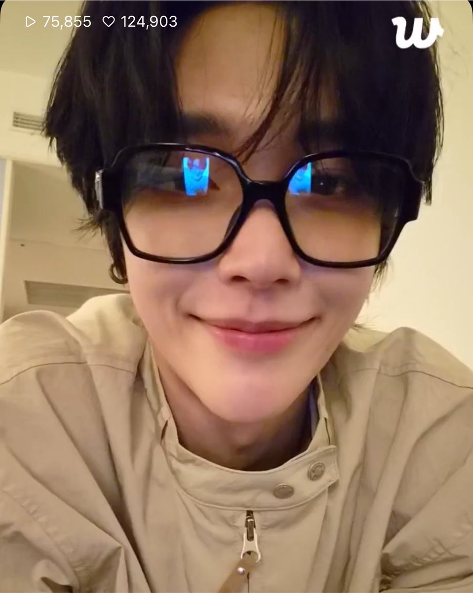 redfiirelight's tweet photo. น่ารักจัง😭😭 https://t.co/wgz25V5NtI