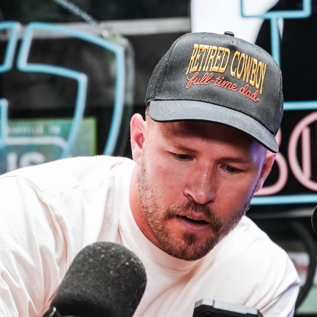GrishkoFashion's tweet photo. Will Compton is rocking the ultimate dad aesthetic! Upgrade your everyday style and rep the fatherhood life with the iconic Retired Cowboy Full Time Dad Hat.
Grab yours here: https://t.co/lg4o2MQ0QK
#WillCompton #DadLife #RetiredCowboy #BussinWithTheBoys #DadHat #Fatherhood #NFL #TrendingStyle #BWTB #Grishko