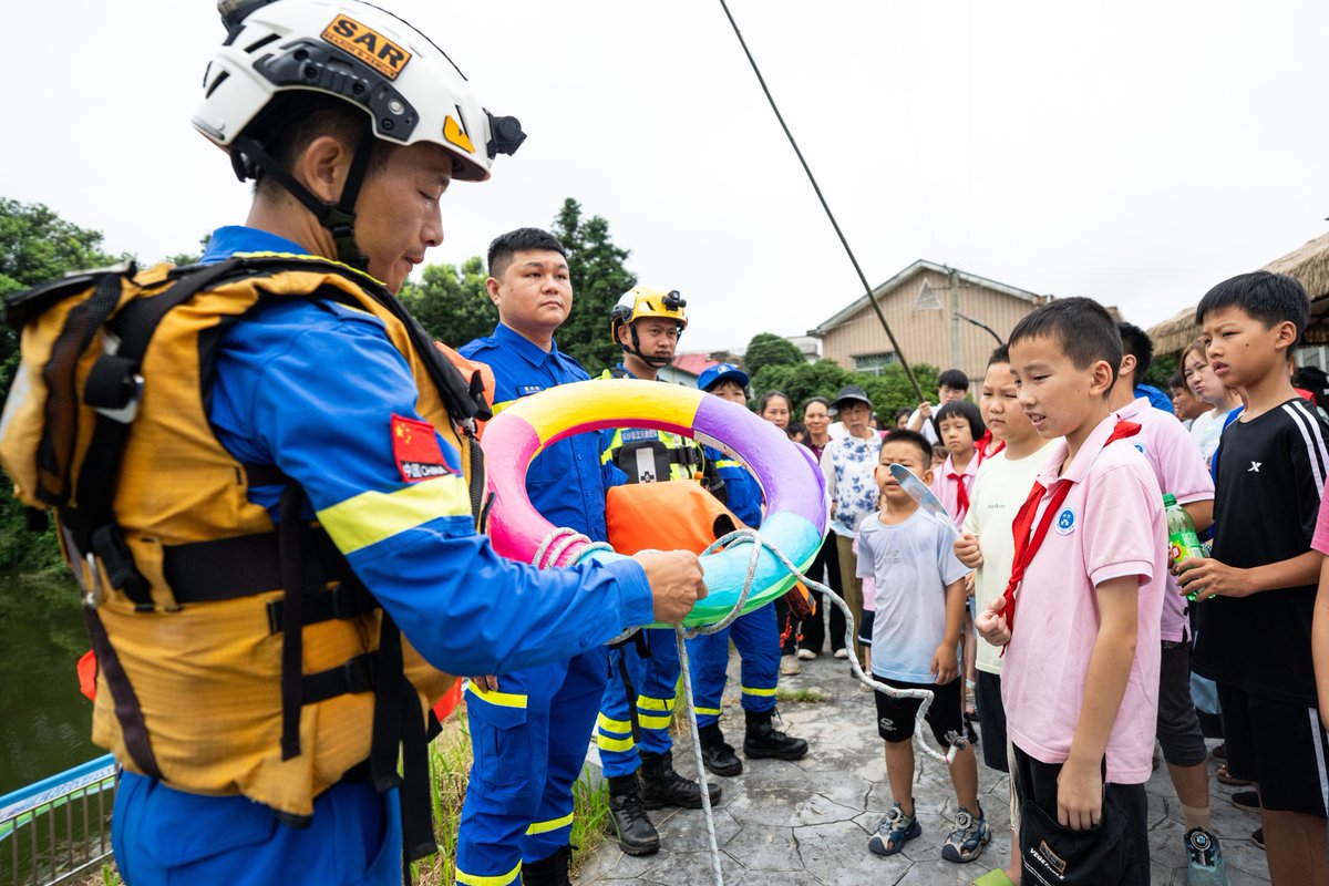【中古】 教育は「国家」を救えるか 中国湖南省長沙市の隆平稲作公園で21日、安全教育公益イベント