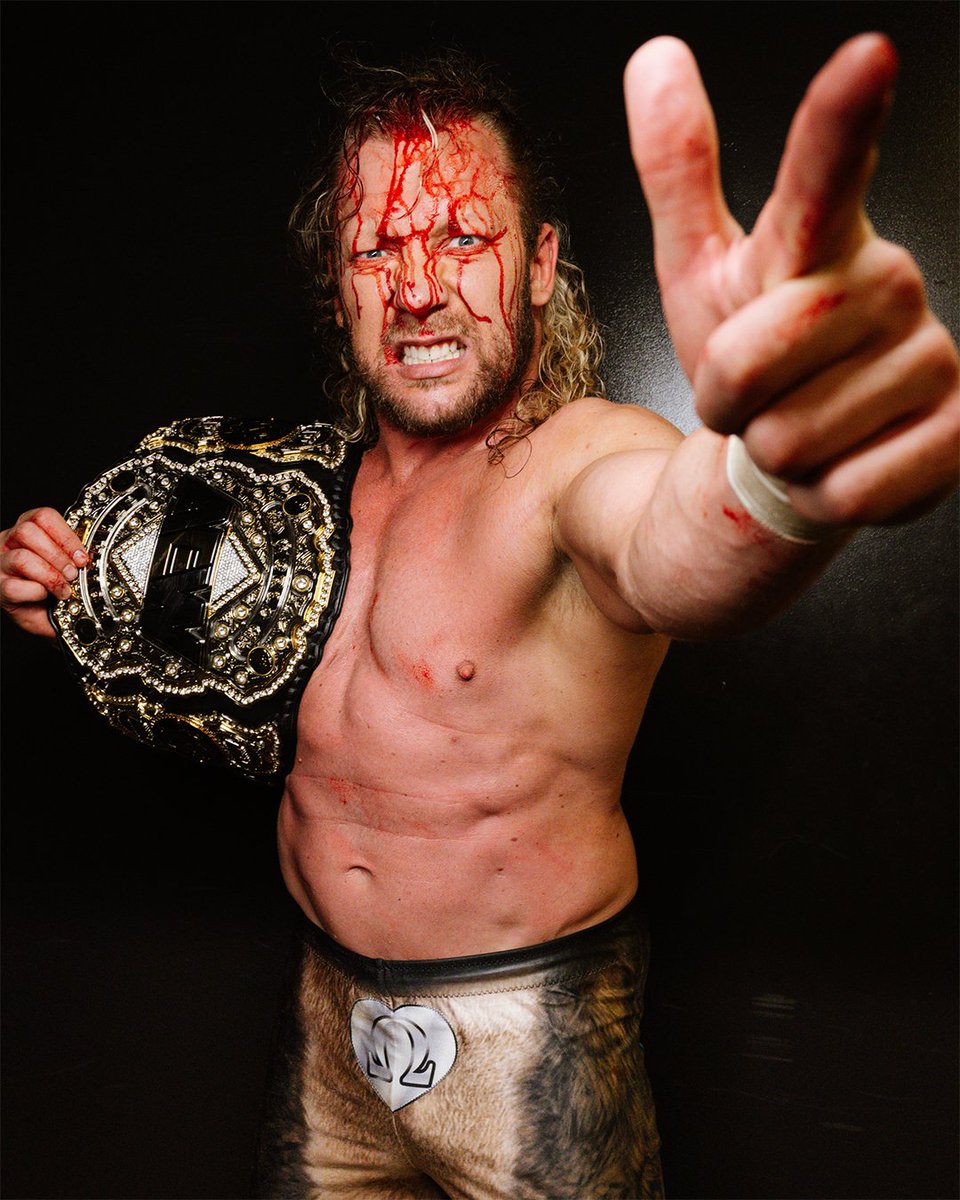 TheDrainmaker's tweet photo. Kenny Omega backstage at Dynamite after running the blade.

WHAT A SHOT. 🔥 https://t.co/Re7AO2kuZi