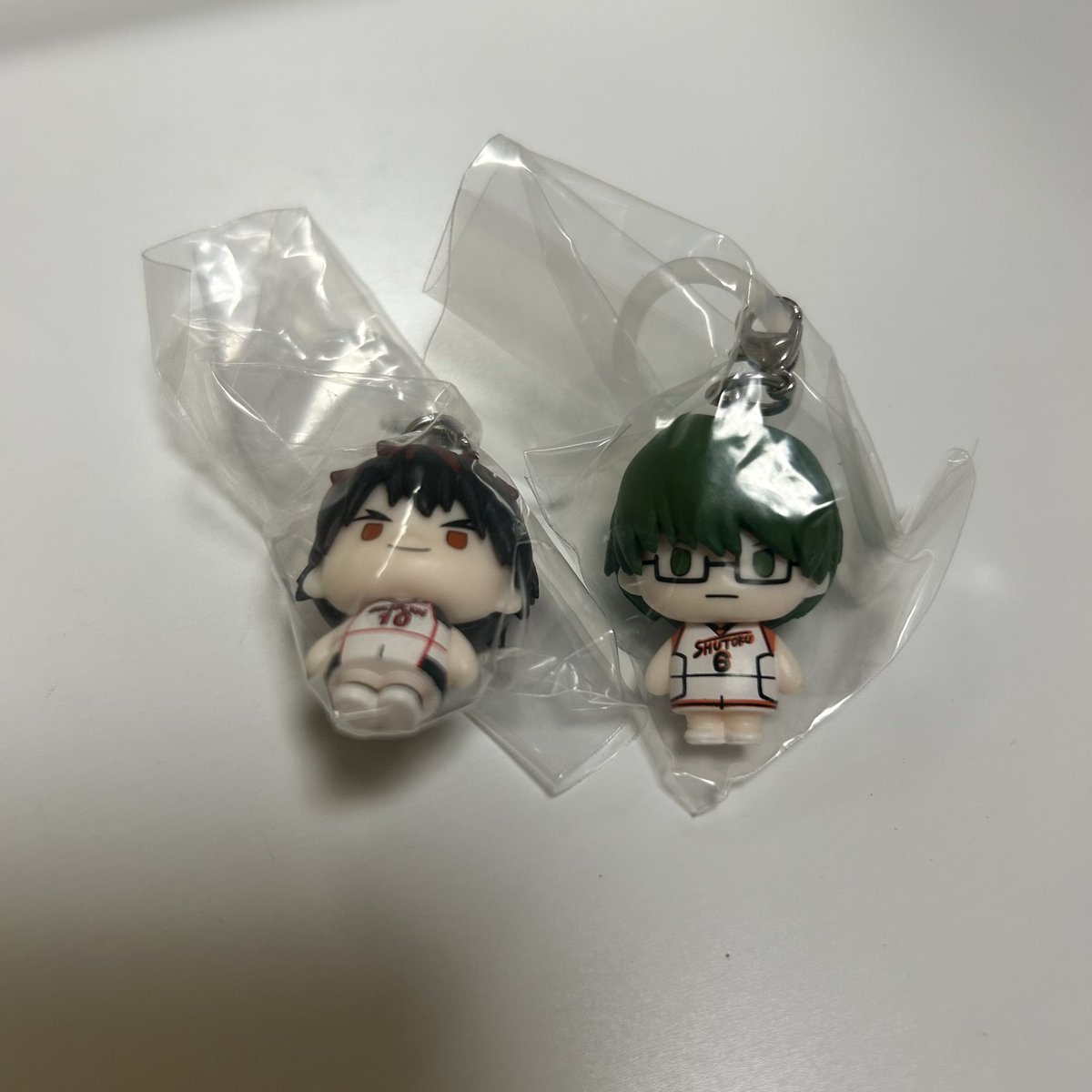 angel_love5860's tweet photo. 【交換】黒子のバスケ　めじるし　ガチャ

【譲】火神、緑間

【求】赤司、黄瀬 or 買取(定価+送料)

郵送での交換
(お日にちが合えば名古屋で手渡しも可)

切実に求めてます💦
どなたか交換お願いいたします🙇🏻‍♀️ https://t.co/SpWFYony8c