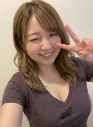 ひなの tweet media