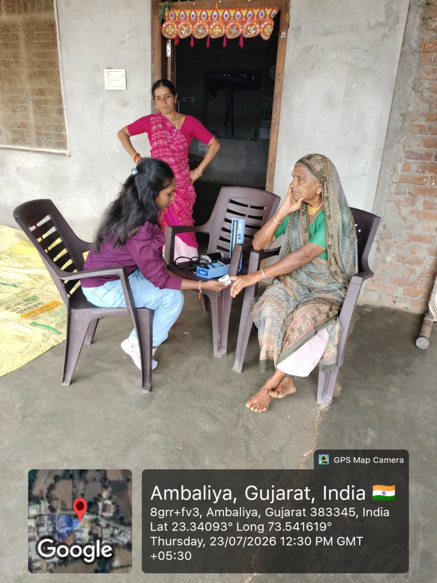choambiya's tweet photo. Respected sir today Palliative Care (Bed ridden patient ), Cancer patient ( post operative oral cancer) ,NCD ( ontrement BP Patient ) , Geriatric  patient Visit At Ambliya ,AAM Ambliya PHC jitpur https://t.co/xD5qsCqmOW