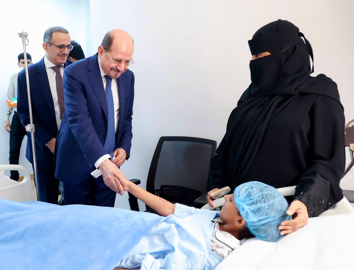 Shaya_Zindani's tweet photo. خلال زيارتي لمستشفى الأمير محمد بن سلمان في العاصمة المؤقتة عدن  اليوم ،اطلعت على التجهيزات الطبية والأثر الإنساني الذي يصنعه هذا الصرح في حياة المرضى وأُسرهم، من خلال تقديم خدمات طبية نوعية ومجانية لجميع اليمنيين من مختلف المحافظات.

فالقيمة الحقيقية للمشروعات التنموية تكمن في أثرها المباشر على الإنسان، وهذا ما يجسده مستشفى الأمير محمد بن سلمان بكل ما يقدمه من رعاية وأمل.

الشكر والتقدير للأشقاء في المملكة العربية السعودية، والبرنامج السعودي لتنمية وإعمار اليمن، على مايقدمونه من دعم تنموي وإنساني في مختلف المجالات، والتحية للكوادر الطبية التي تؤدي رسالتها النبيلة بتفانٍ وإخلاص.