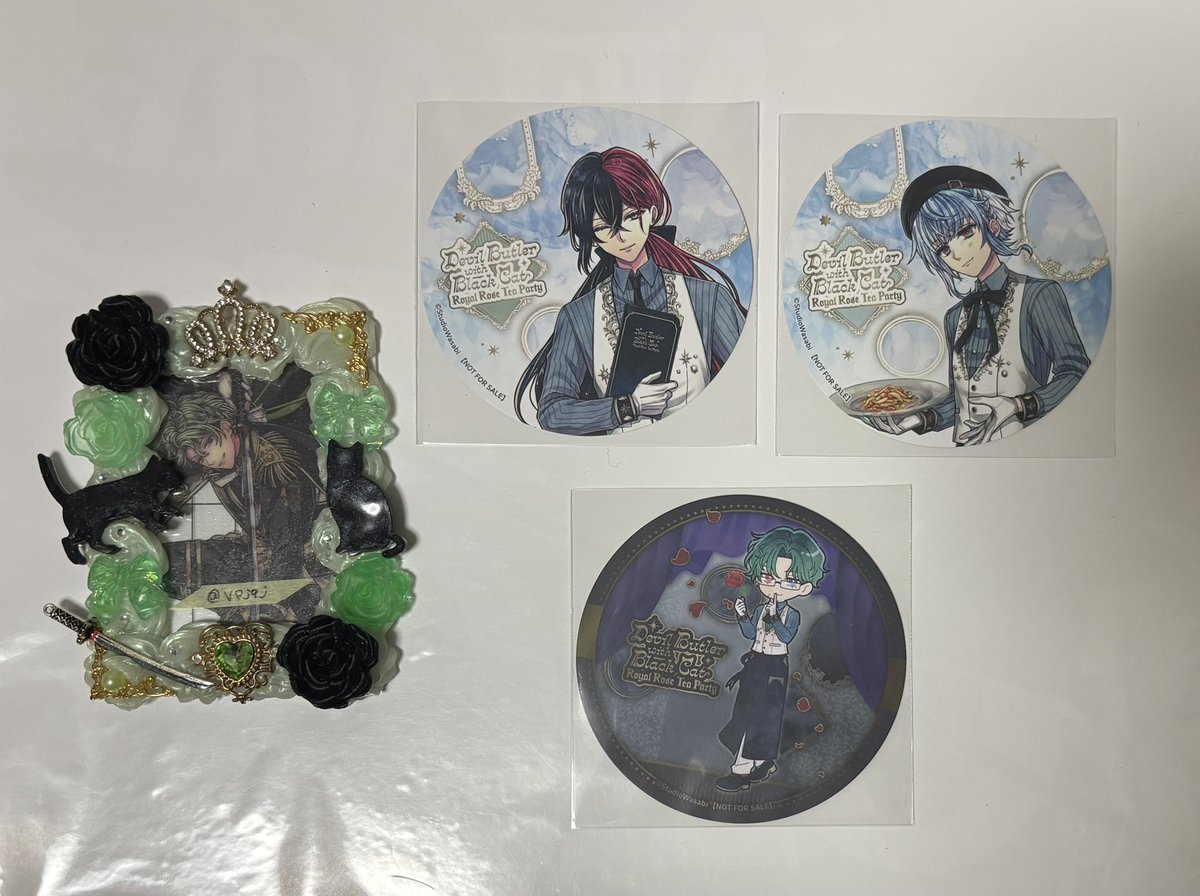 VPj9j's tweet photo. 【交換】悪魔執事と黒い猫 あくねこ Royal Rose Tea Party アニカフェ アニカフェグッズ コースター

譲)画像参照

求)��種ハナマル

郵送のみ
等身⇄等身
なるべくまとめての方優先です🙇‍♀️

難しいと思いますが、検索よりお気軽にお声掛けください🌸 https://t.co/A5FCZPmk9h